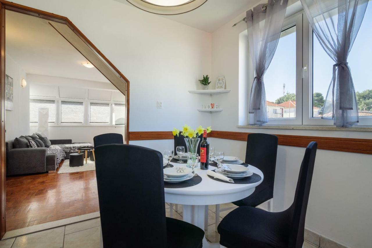 Apartments Mirjana تروغير المظهر الخارجي الصورة